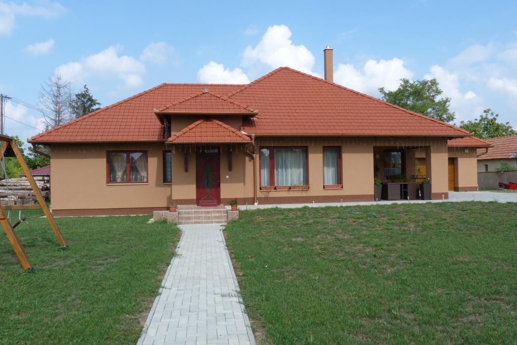 Tordai Vendeghaz Hotel Bihartorda Exterior foto